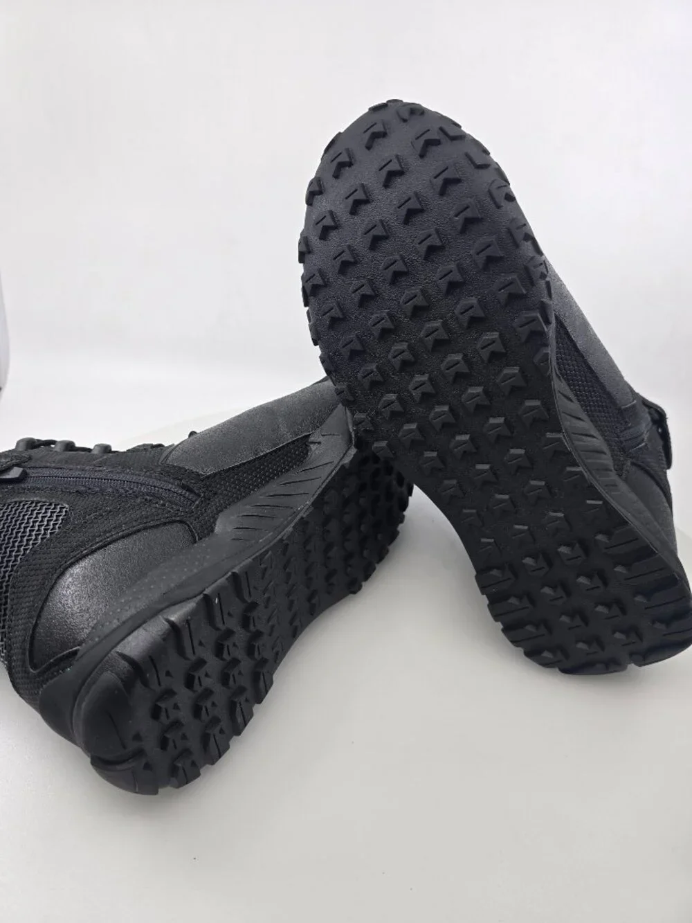 UNDER ARMOUR Valsetz RTS 1.5 SHOE SIZE 9